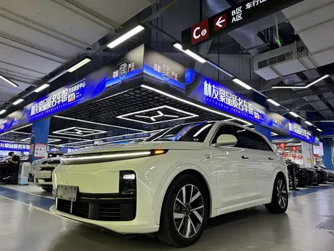 2023 Li Auto L7
