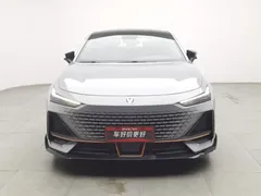 2022 Changan UNI-V 1.5T Sport — фото 3