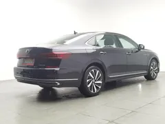 2022 Volkswagen Passat 330TSI Luxury, чёрный — фото 2