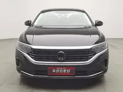 2022 Volkswagen Passat 330TSI Luxury, чёрный — фото 3