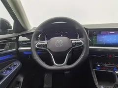 2022 Volkswagen Passat 330TSI Luxury, чёрный — фото 11
