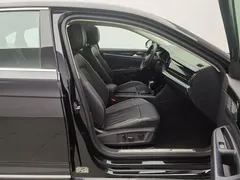 2022 Volkswagen Passat 330TSI Luxury, чёрный — фото 23