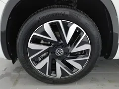 2023 Volkswagen Tayron 380TSI 4WD R-Line, белый — фото 17