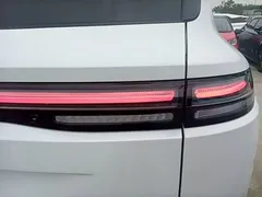2024 Leapmotor C16 EV 520 Premium, белый — фото 8