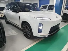 2026 Nio ES8 6-seat Executive Signature, белый — фото 2