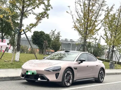 2026 Xiaomi SU7 4WD Max
