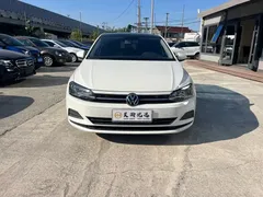 2021 Volkswagen Polo Plus 1.5L AT Colorful Tech, белый — фото 2