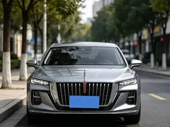 2023 Hongqi H5 1.5T DCT — фото 2