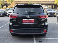 2021 Toyota Highlander 2.0T 4WD 7, чёрный — фото 10