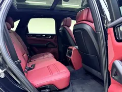 2019 Porsche Cayenne 3.0T, чёрный — фото 13