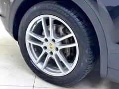 2019 Porsche Cayenne 3.0T, чёрный — фото 21