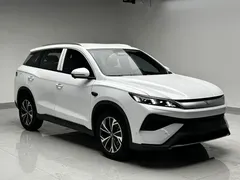 2025 BYD Song Pro 2nd Gen Smart Driving DM-i PHEV 75km Leading, белый — фото 3