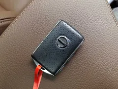 2022 Volvo V90 Cross Country B5 AWD, белый — фото 20