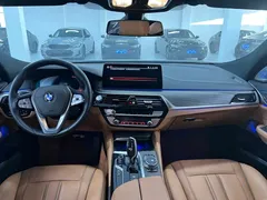 2021 BMW 6 Series GT 630i Luxury Design Package, белый — фото 6
