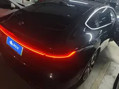 2024 Nio ET7 100kWh Executive Signature, чёрный — фото 3