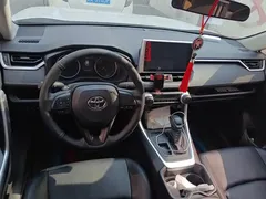 2022 Toyota Wildlander 2.0L CVT 2WD, белый — фото 12