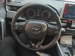 2022 Toyota Wildlander 2.0L CVT 2WD, белый — фото 15