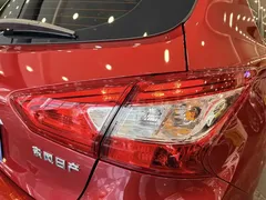 2021 Nissan Tiida 1.6L CVT — фото 15
