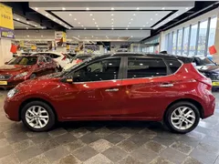 2021 Nissan Tiida 1.6L CVT — фото 31