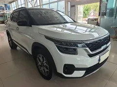 2021 Kia Seltos 1.5L CVT, белый — фото 3