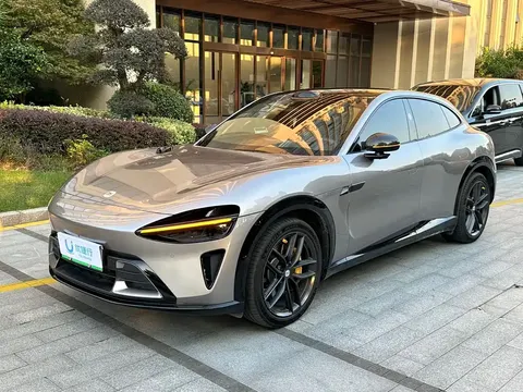 2025 Xiaomi YU7 4WD Max