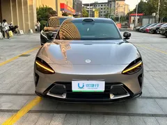 2025 Xiaomi YU7 4WD Max — фото 3
