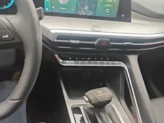 2022 Changan CS35 PLUS Blue Whale NE 1.4T DCT Luxury — фото 9