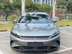 2026 BYD Han EV Smart Driving 705KM Flash Charge Premium, зелёный — фото 2