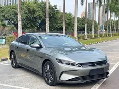 2026 BYD Han EV Smart Driving 705KM Flash Charge Premium, зелёный — фото 3