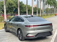 2026 BYD Han EV Smart Driving 705KM Flash Charge Premium, зелёный — фото 14