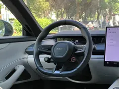 2024 Xiaomi SU7 4WD Max Founder — фото 17