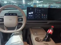2025 Li Auto i6 4WD Standard, белый — фото 10