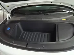 2025 Li Auto i6 4WD Standard, белый — фото 20