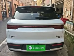 2025 BYD Song Pro 2nd Gen Smart Driving DM-i PHEV 75km Leading, белый — фото 6