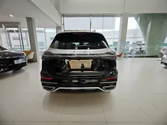 2023 Hongqi HS5 2.0T Pro, чёрный — фото 14