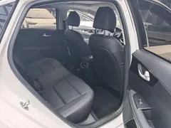 2021 Kia Cerato 1.5L CVT Fashion, белый — фото 7