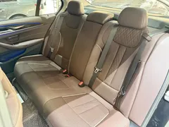 2022 BMW 5 Series 525Li Luxury Package, чёрный — фото 30