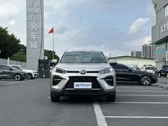 2022 Toyota Wildlander 2.0L CVT 2WD Luxury Plus — фото 2