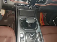 2022 Geely Okavango 1.8TD DCT Luxury 7-seat, белый — фото 14