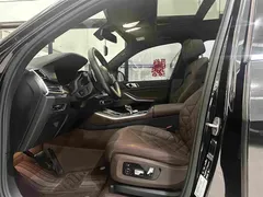 2022 BMW X5 40Li M Sport Package, чёрный — фото 11