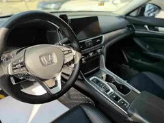 2022 Honda Accord 2.0L Hybrid, чёрный — фото 7