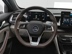 2024 BYD Qin PLUS Honor DM-i PHEV 55km Leading, белый — фото 15