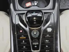 2024 BYD Qin PLUS Honor DM-i PHEV 55km Leading, белый — фото 16