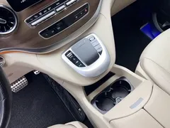 2021 Mercedes-Benz V-Class V 260 L Long Wheelbase Luxury, синий — фото 15