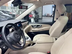 2021 Mercedes-Benz V-Class V 260 L Long Wheelbase Luxury, синий — фото 16