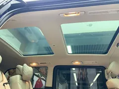 2021 Mercedes-Benz V-Class V 260 L Long Wheelbase Luxury, синий — фото 26