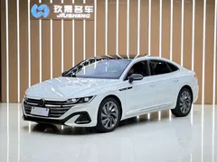 2023 Volkswagen CC 380TSI, белый — фото 1