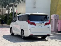 2021 Toyota Alphard Hybrid 2.5L Premium, белый — фото 4
