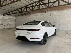 2025 BYD Qin PLUS EV Smart Driving 420km Leading, белый — фото 7
