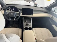 2025 BYD Qin PLUS EV Smart Driving 420km Leading, белый — фото 10